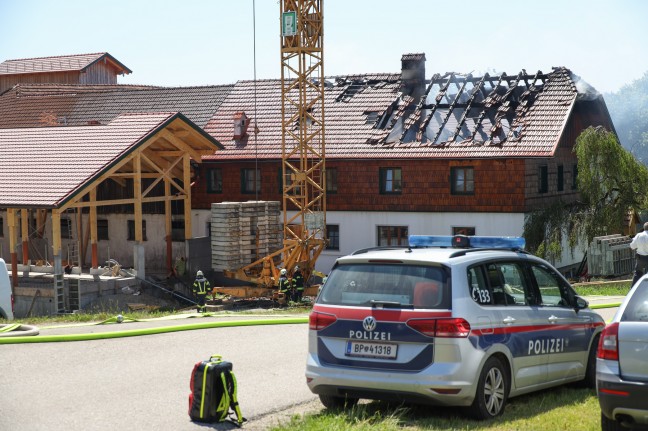 Neun Feuerwehren bei Brand eines Bauernhauses in St. Aegidi im Einsatz