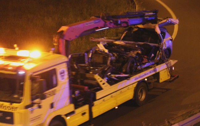 Tödlicher Verkehrsunfall auf Mühlkreisautobahn in Linz