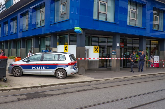 Raubberfall auf Bankfiliale in Linz-Urfahr