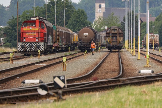 Tödlicher Unfall bei Verschubarbeiten von Güterwaggons in Laakirchen