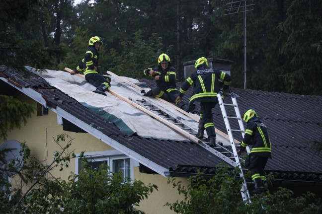 Gewitterfront mit Starkregen und Sturmben ber Obersterreich sorgt fr punktuelle Einstze