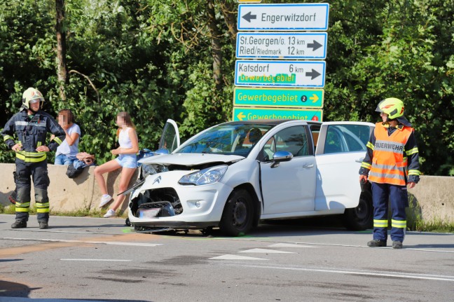 Verkehrsunfall im Abfahrtsbereich der Mühlkreisautobahn bei Engerwitzdorf endet glimpflich