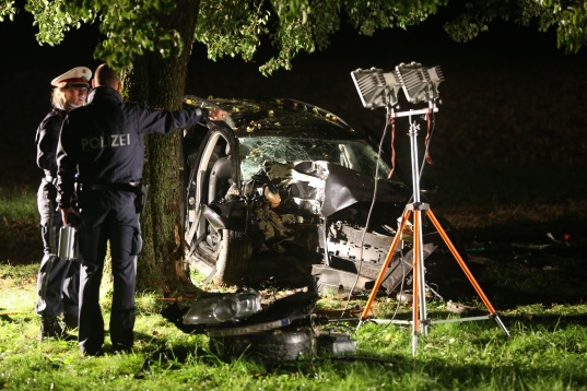 18 Monate Haft für 20-jährigen Alkolenker nach tödlichem Verkehrsunfall in Pettenbach