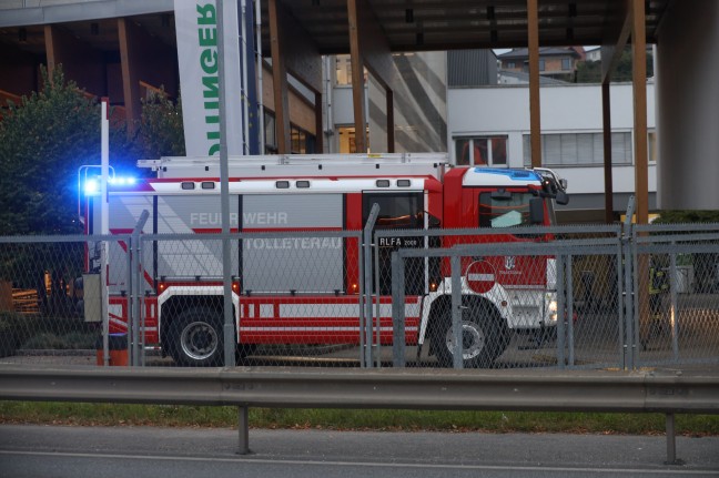 Brand bei Industriebetrieb in Grieskirchen führt zu Einsatz zweier Feuerwehren