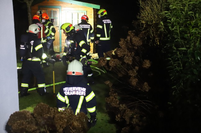 Drei Feuerwehren bei Brand eines Komposthaufens in Wilhering im Einsatz