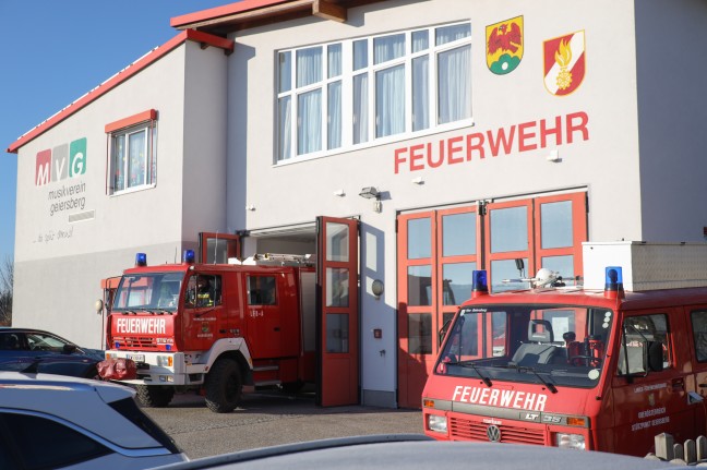 Einsatzkräfte bei Personenrettung nach Forstunfall in Geiersberg im Einsatz