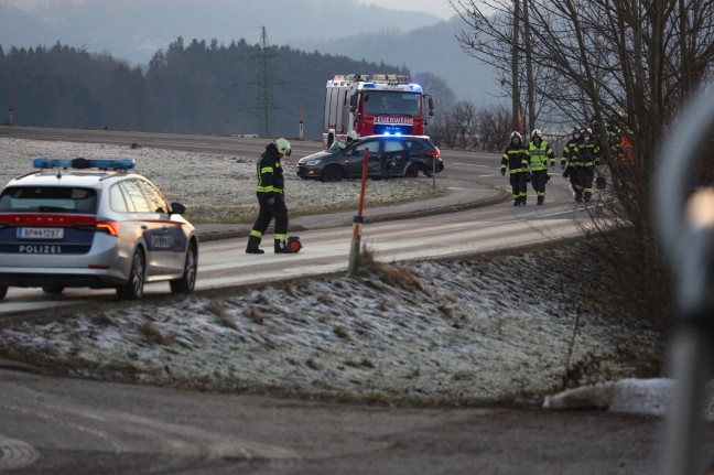 Kollision mit drei beteiligten PKW in Ohlsdorf fordert zwei Verletzte