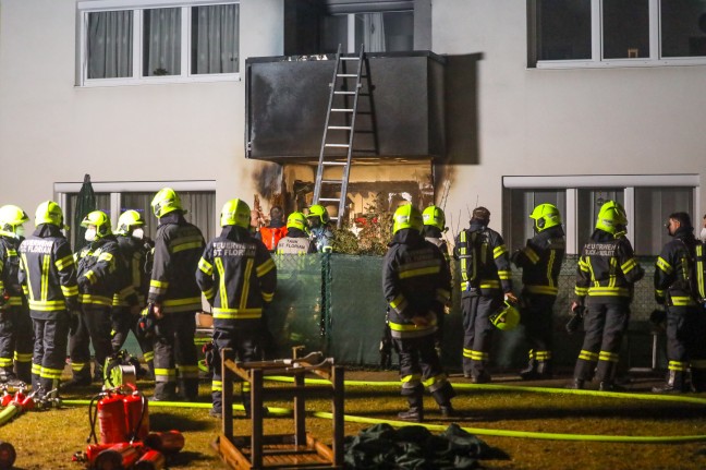 Drei Feuerwehren bei Terrassenbrand in St. Florian im Einsatz