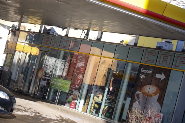 Raubüberfall auf Tankstelle in Linz-Franckviertel