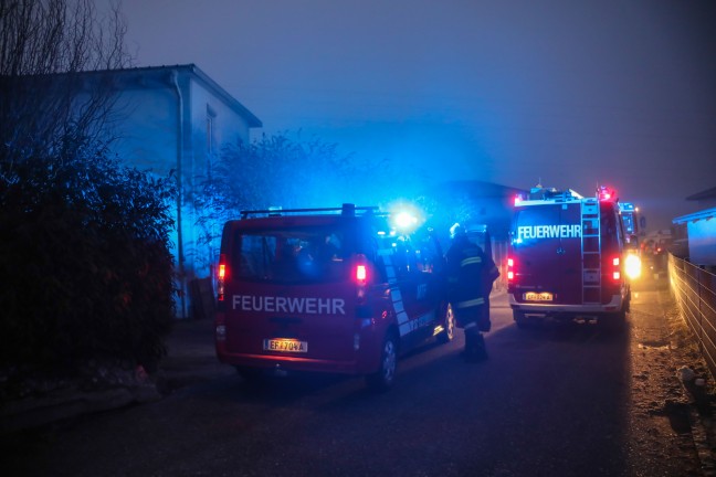 Zwei Feuerwehren bei Brand in einem Wohnhaus in Fraham im Einsatz