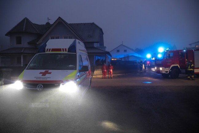 Zwei Feuerwehren bei Brand in einem Wohnhaus in Fraham im Einsatz