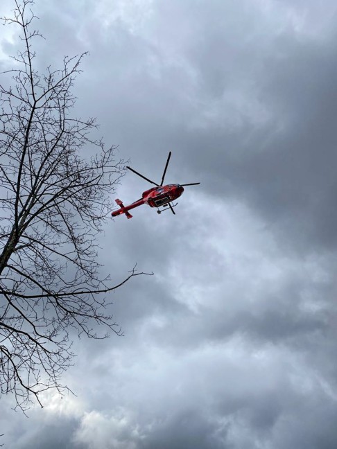 Notarzthubschrauber in Ohlsdorf im Einsatz