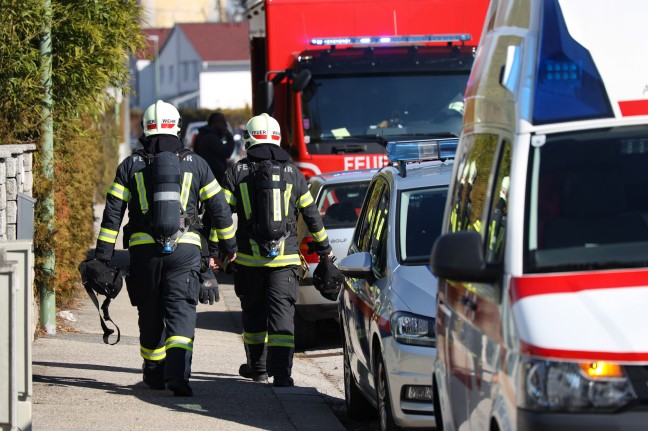 K�chenbrand in einer Mehrparteienhauswohnung in Wels-Lichtenegg