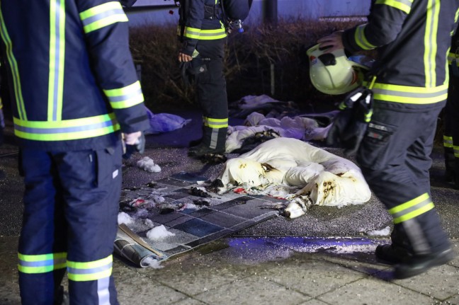 Brand in einer Wohnung eines Mehrparteienhauses in Wels-Neustadt