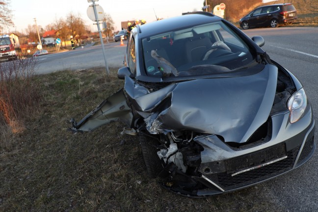 Verkehrsunfall im dichten Abendverkehr auf der Innviertler Strae bei Krenglbach