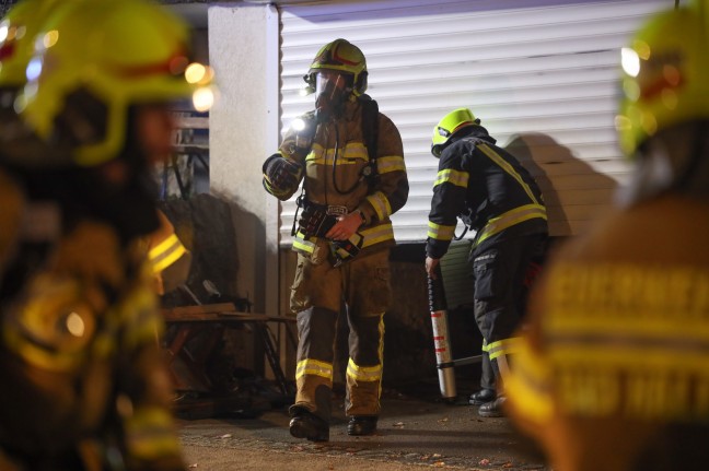 Kellerbrand in einem Einfamilienhaus in Bad Hall sorgt fr Einsatz zweier Feuerwehren