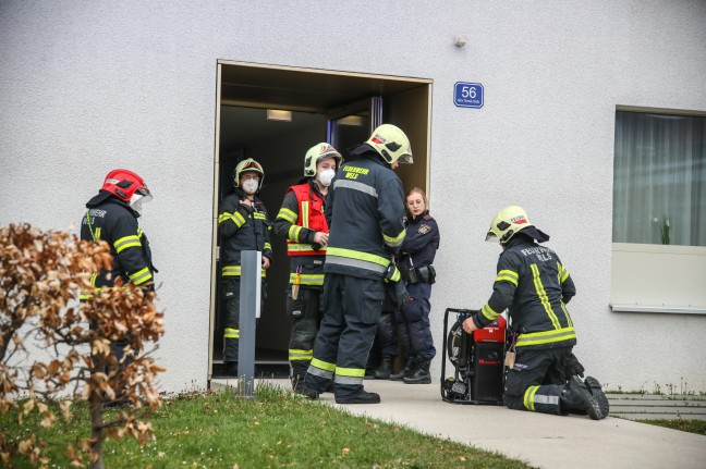 Feuerwehr bei vermutetem Gasaustritt in Wels-Lichtenegg im Einsatz