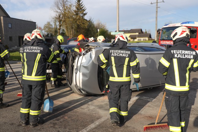 Schwerer Kreuzungscrash auf Innviertler Straße bei Kallham