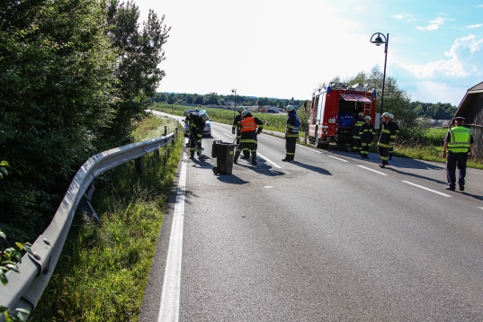 Verkehrsunfall auf der Sattledter Strae in Fischlham