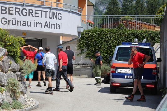 Suche nach vermisstem Bergwanderer in Grünau im Almtal