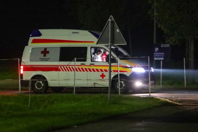 Einsatzkräfte in St. Marien zur Rettung einer Person aus einem Fahrzeug alarmiert