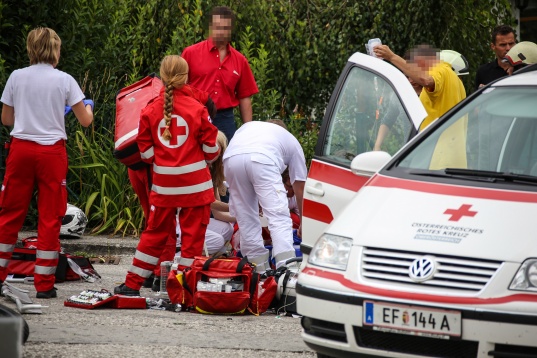 Junge Mopedlenkerin (17) erlag nach Verkehrsunfall ihren schweren Verletzungen
