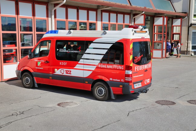 Einsatzkräfte bei Personenrettung in Freistadt im Einsatz