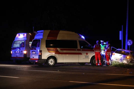 Vier Verletzte bei schwerem Kreuzungscrash in Gunskirchen