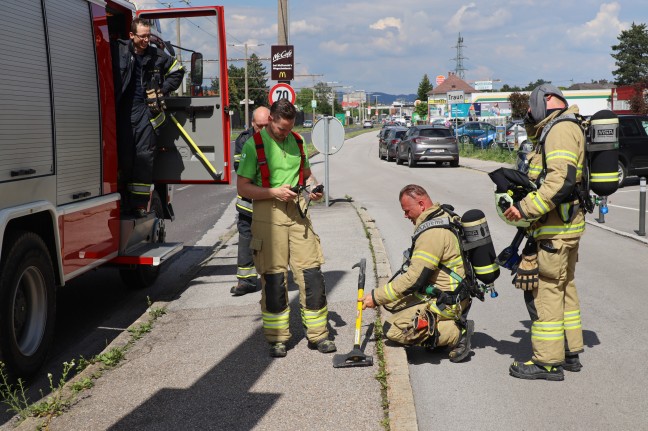 Brandverdacht in Traun: Feuerwehr hoffte vergeblich auf Gru aus der Kche