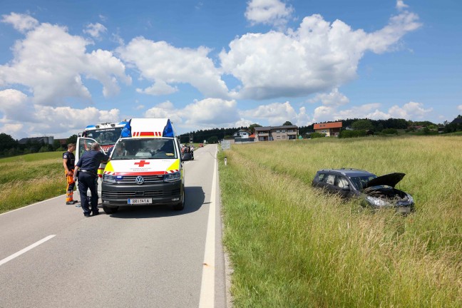 Schwerer Crash zwischen dreirädrigem Motorroller und PKW in Geretsberg