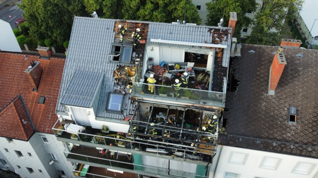 Größerer Einsatz der Feuerwehr bei Brand in Mehrparteienwohnhaus in Linz-Kaplanhof