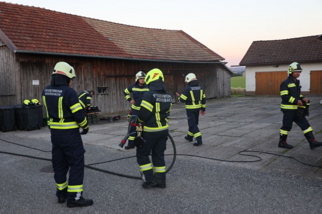 Einsatz der Feuerwehr nach gemeldetem Brand in einem Wohnhaus in Moosbach