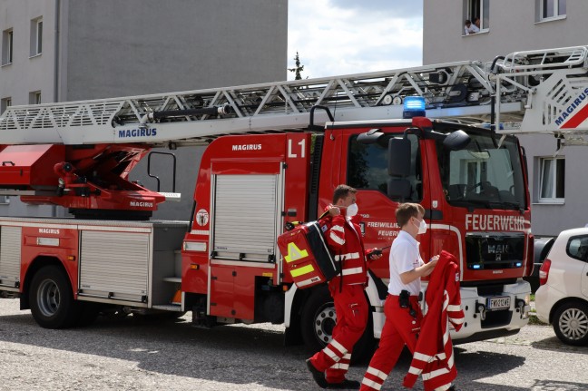 Explosion in einer Mehrparteienhauswohnung in Wels-Neustadt