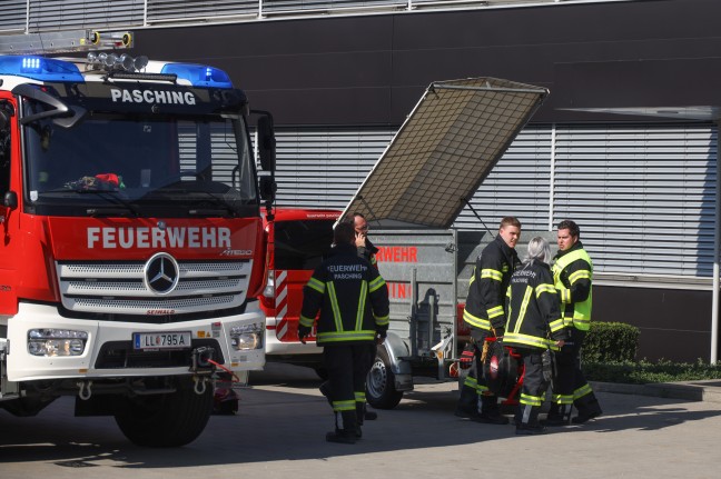 Gas aus einer Gaslöschanlage im Serverraum eines Unternehmens in Pasching ausgetreten