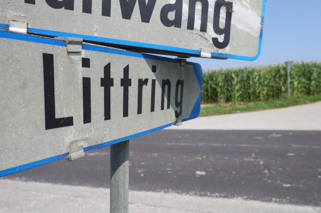 Radfahrer in Eberstalzell gegen Baum geprallt