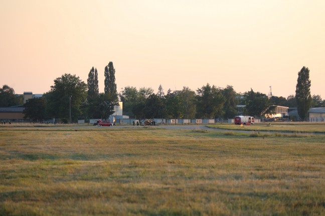 Hubschrauberabsturz am Flugplatz in Wels-Neustadt fordert drei Verletzte
