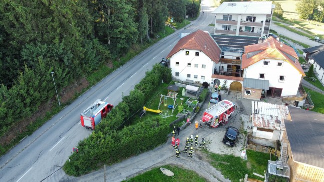Verschmorte Niederspannungsleitung sorgte für Rauchentwicklung in Wohnhaus in Kirchschlag bei Linz