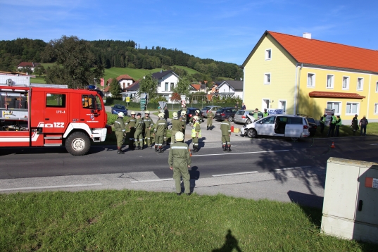 Kreuzungscrash auf der Eferdinger Strae in Prambachkirchen