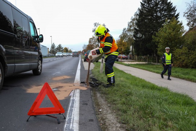 Stau im Berufsverkehr nach Auffahrunfall auf Wiener Strae bei Marchtrenk