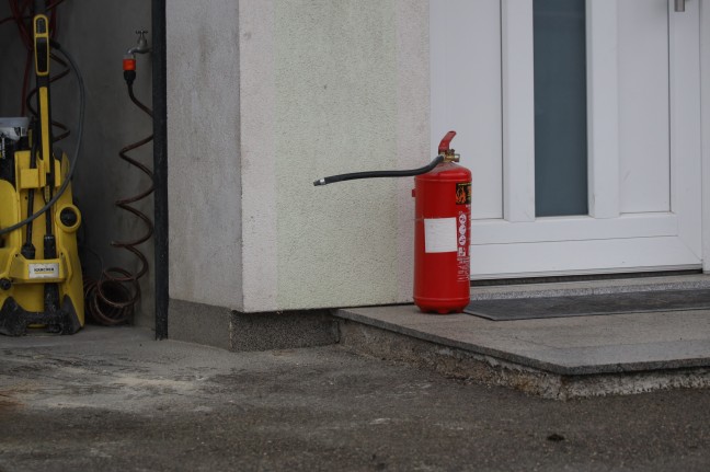 Kleinbrand in einer Garage eines Reihenhauses in Asten