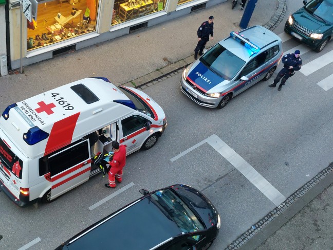 Wochenendeinkauf in Wels-Innenstadt endet mit Polizei- und Rettungseinsatz