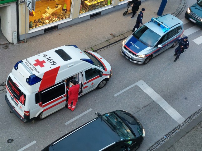 Wochenendeinkauf in Wels-Innenstadt endet mit Polizei- und Rettungseinsatz