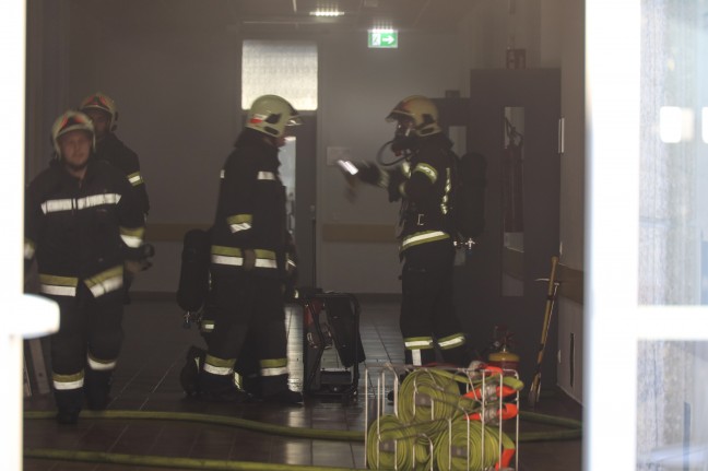Brand im Schulgebude der HTL in Wels-Innenstadt sorgt fr greren Einsatz