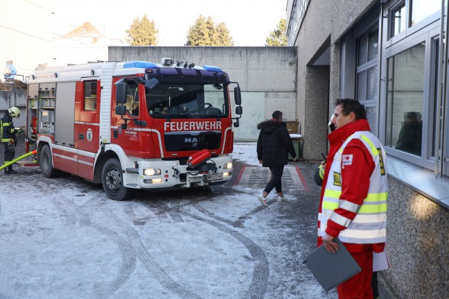 Brand im Schulgebude der HTL in Wels-Innenstadt sorgt fr greren Einsatz