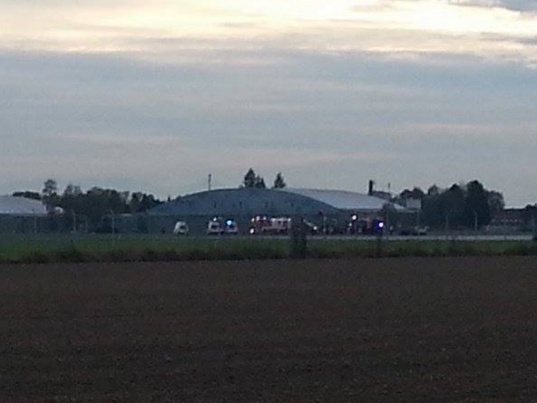 Kleinflugzeug am Blue Danube Airport in Hörsching notgelandet