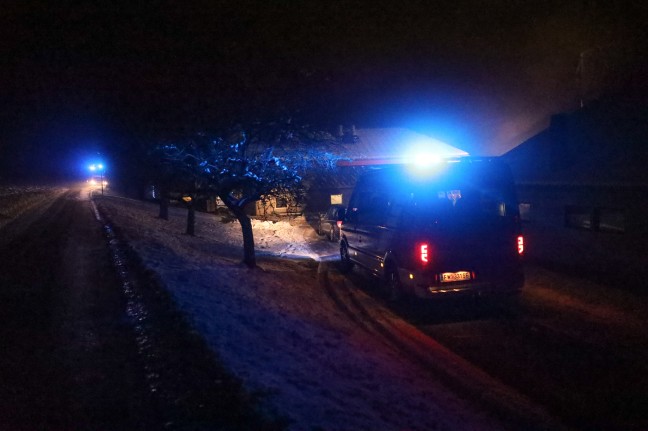 Brand im Stall eines Bauernhofes in Bad Hall sorgte für Einsatz der Feuerwehr