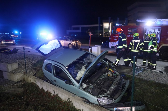 Schwerer Kreuzungscrash auf Rieder Strae bei Rottenbach