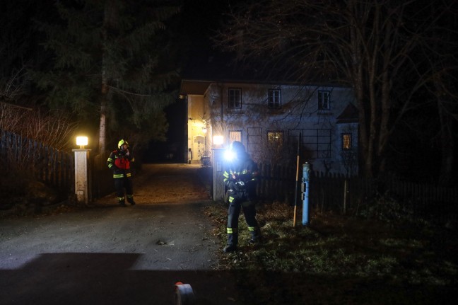 Zwei Feuerwehren bei Brand in einem Wohnhaus in Klaus an der Pyhrnbahn im Einsatz