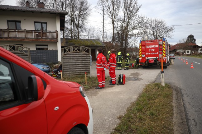 Brand einer Mikrowelle in einem Einfamilienhaus in Eberstalzell lste greren Einsatz aus