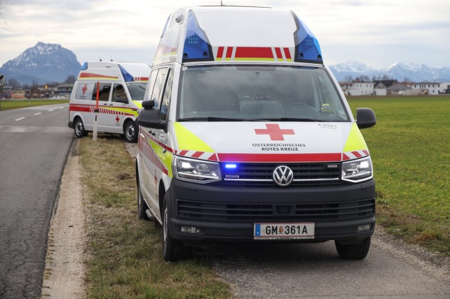 Brand einer Mikrowelle in einem Einfamilienhaus in Eberstalzell lste greren Einsatz aus